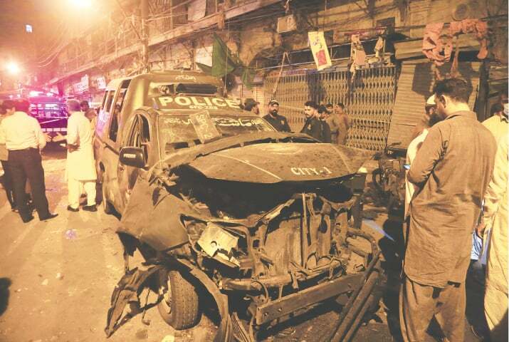 Kharadar blast claims woman's life, leaves 12 injured - Pakistan - Vimarsana News