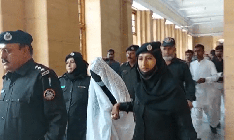 Lahore court allows Sindh police to transfer Dua Zehra to Karachi
