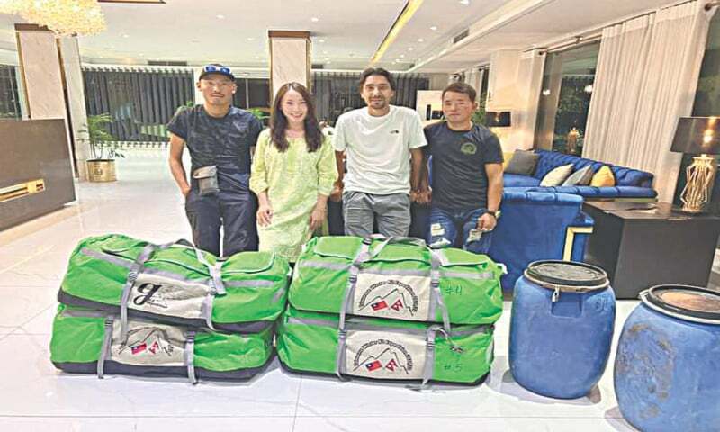 Two teams of foreign climbers conquer Nanga Parbat - Pakistan - Vimarsana News