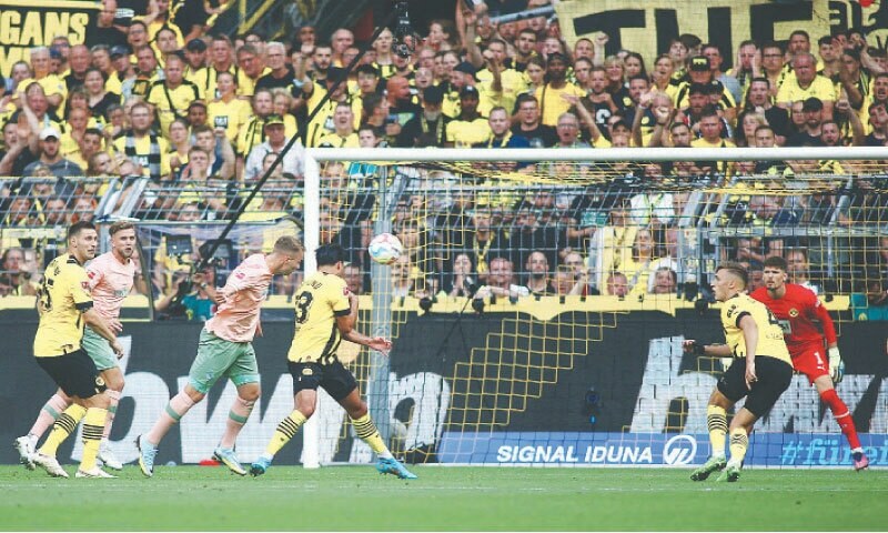 Bremen's comeback inflicts 'brutal' defeat on Dortmund - Newspaper - Vimarsana News