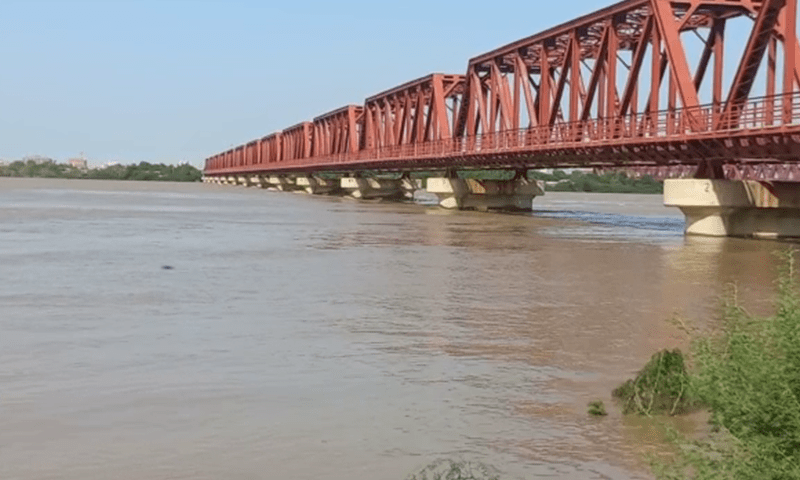 Floodwaters in Kotri. — DawnNewsTV