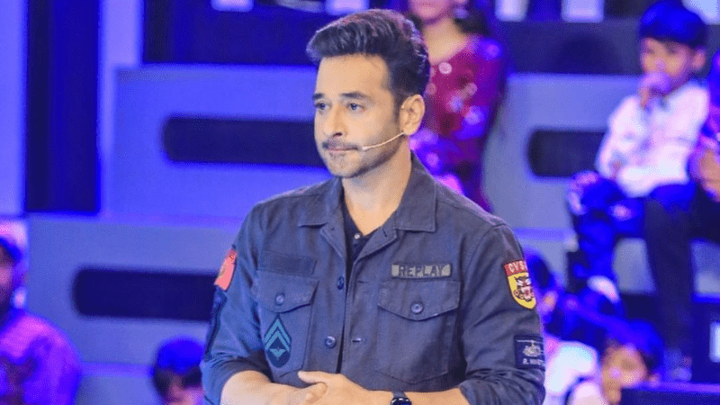 Faysal Quraishi condemns &lsquo;cruel assassination attempt&rsquo; on Imran Khan, demands complete investigation