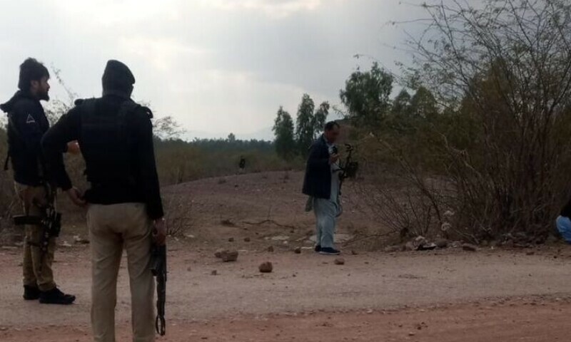 Police vehicle narrowly escapes bomb blast in Peshawar’s Badaber area ...