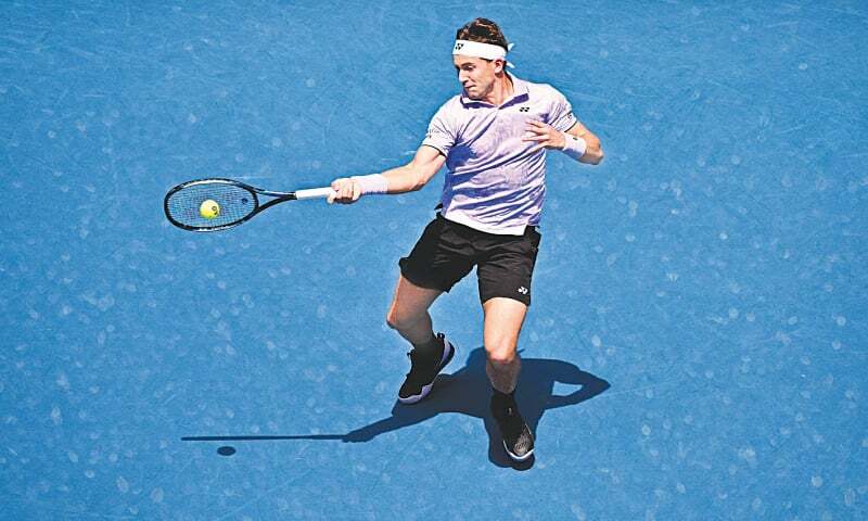Djokovic barrels into third round as second seeds Ruud, Jabeur fall - Sport - Vimarsana News
