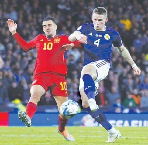 McTominay stars as Scotland down Spain, Croatia see off Turkey - Newspaper - Vimarsana News