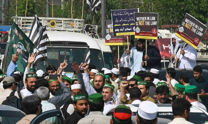 Islam Rally PHOTOS: JUI-F protesters rally in Islamabad - DAWN.COM