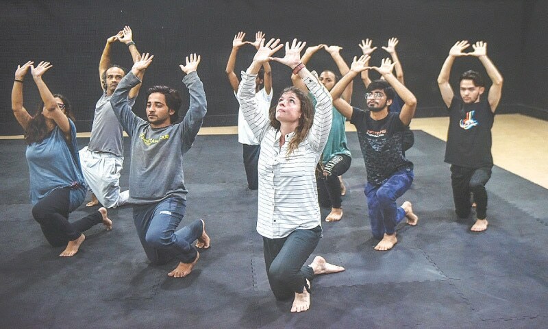 'All over the world, we don't move a lot anymore' - Newspaper - Vimarsana News