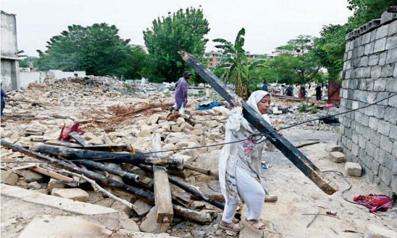 Around 100 illegally-built structures demolished in Islamabad's F-11 - Pakistan - Vimarsana News