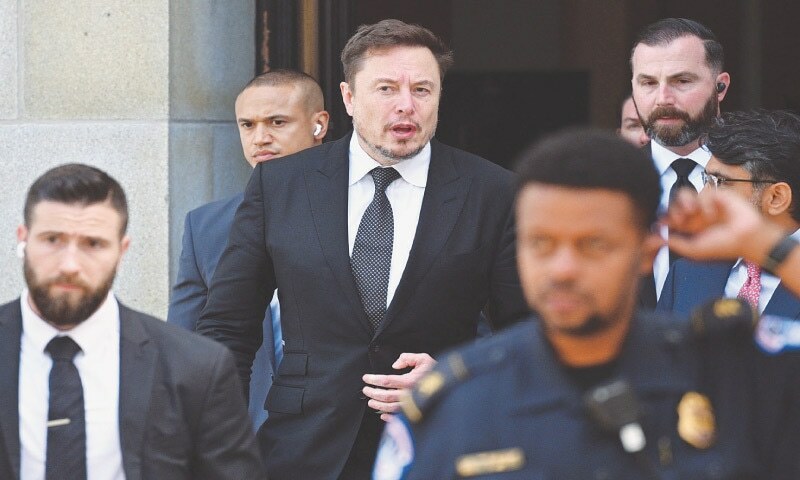 Musk calls for AI referee