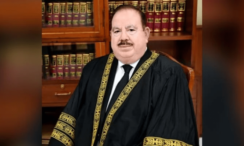 Justice Tariq Masood to head SC bench in military trial challenge
