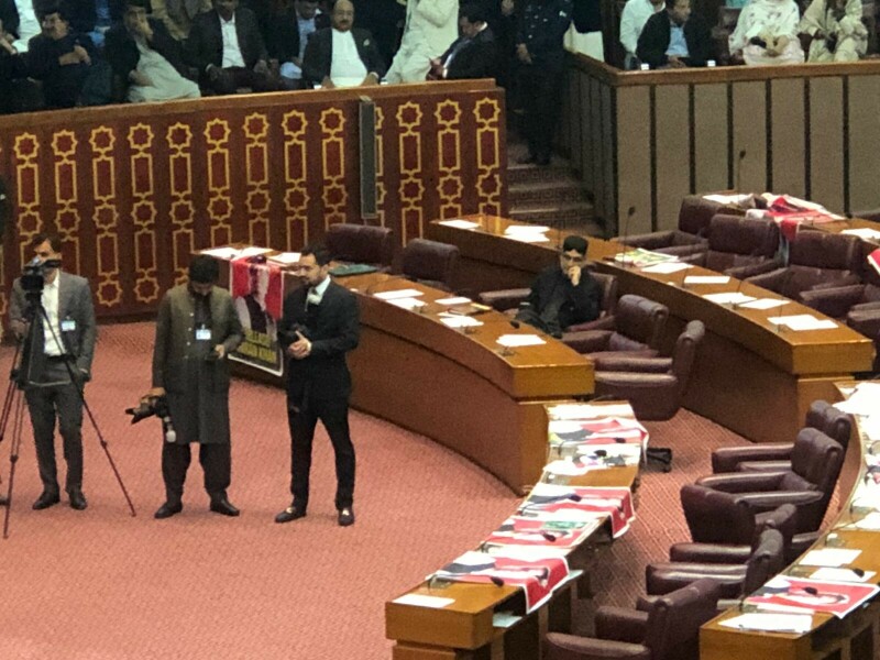  BNP&rsquo;s Akhtar Mengal boycotts election for PM. &mdash; Photo by Nadir Guramani 