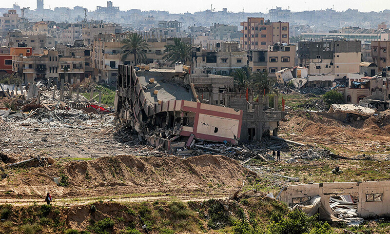 This picture taken on April 7 shows a view of a collapsed building in Khan Younis after Israel pulled its ground forces out of the southern Gaza Strip. &mdash; AFP