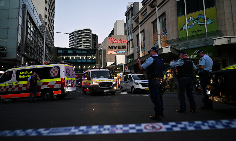 Sydney knife attacker shot dead after killing 6 in Bondi mall - World ...