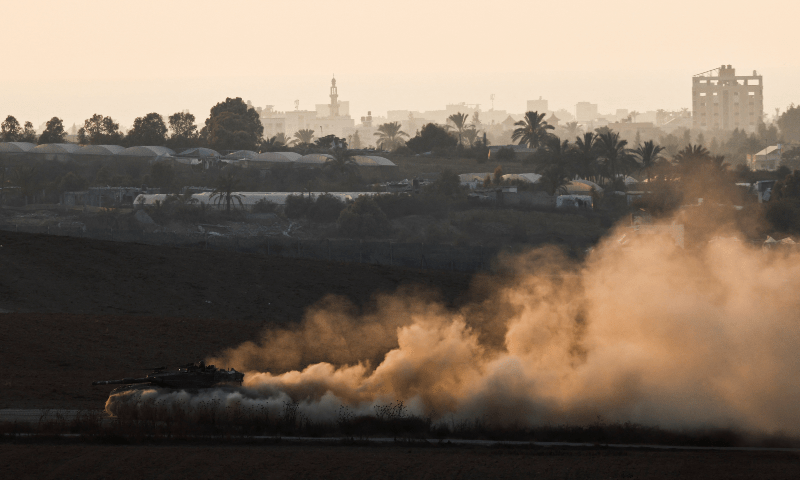  A tank manoeuvres near the Israel-Gaza border in Israel on Aug 7, 2024.  &mdash; Reuters 