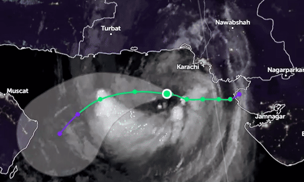 اسنیٰ کراچی سے 500کلو میٹر دور، ایک اور مون سون سسٹم سندھ میں داخل ہونے کیلئے تیار