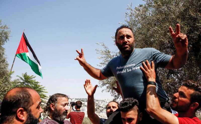 Palestinian activist Issa Amro wins prize for peaceful resistance against Israeli occupation