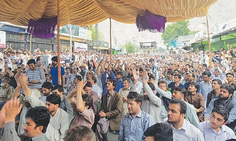 Protests in GB over arrest of political workers