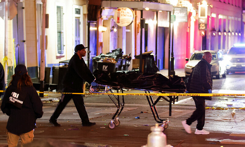 15 killed, 30 injured as US army veteran flying ISIS flag rams into New Orleans crowd