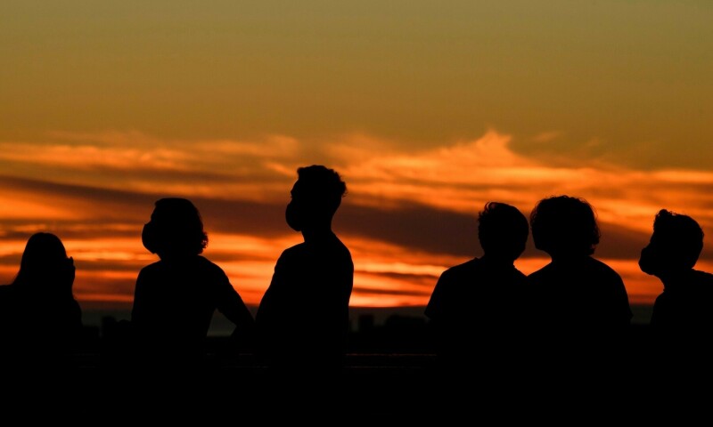 Stargazers in UK await rare glimpse of ‘planetary parade’