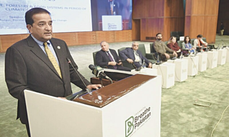 Speakers warn of danger posed by climate change to agriculture
