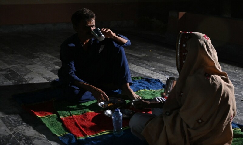 Holi and Ramazan come together in desert city of Mithi