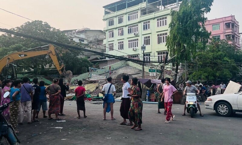 Massive quake kills over 150 in Myanmar, Thailand