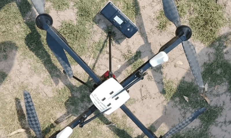 Pakistan shoots down Indian quadcopter violating airspace near LoC – Pakistan  www.dawn.com