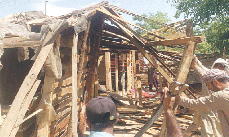 Encroched 14 kanals of encroached land near Marrir Railway Bridge retrieved ...