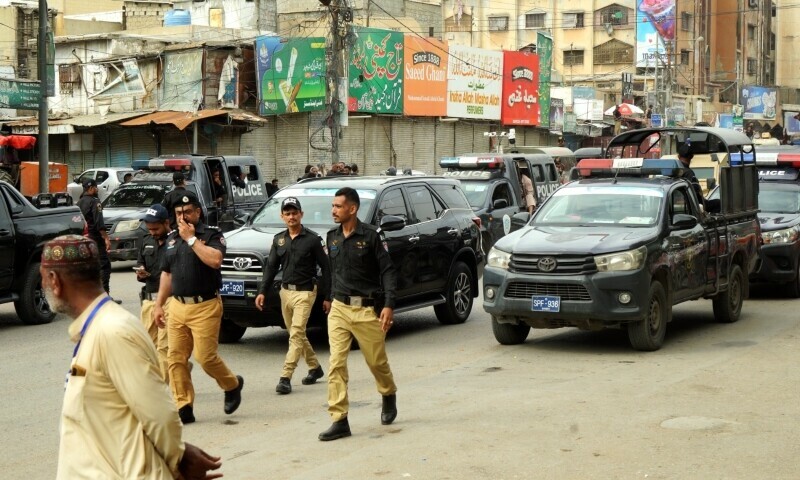 Police officials review security arrangments for 8th Muharram processions, July 4, Karachi. — Photo by Imtiaz Ali