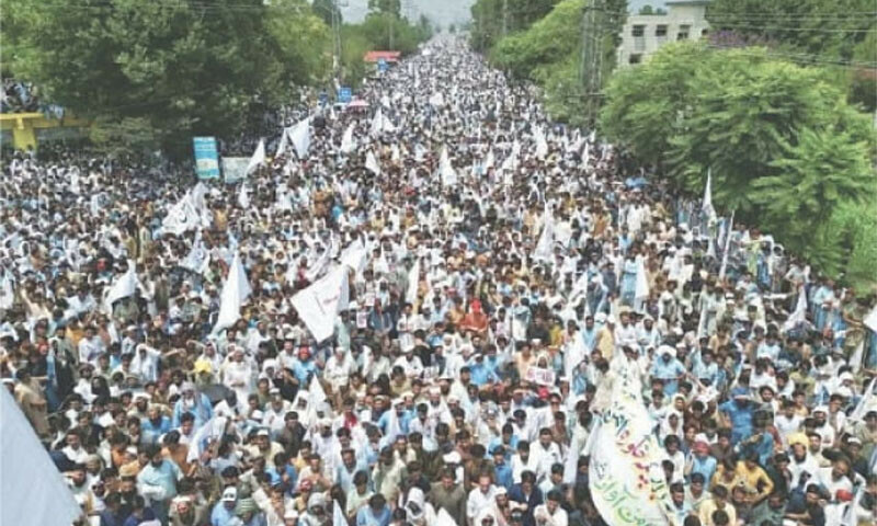 Dawn's Rali Thousands rally in Bajaur to condemn ‘lawlessness’ - Pakistan - DAWN.COM
