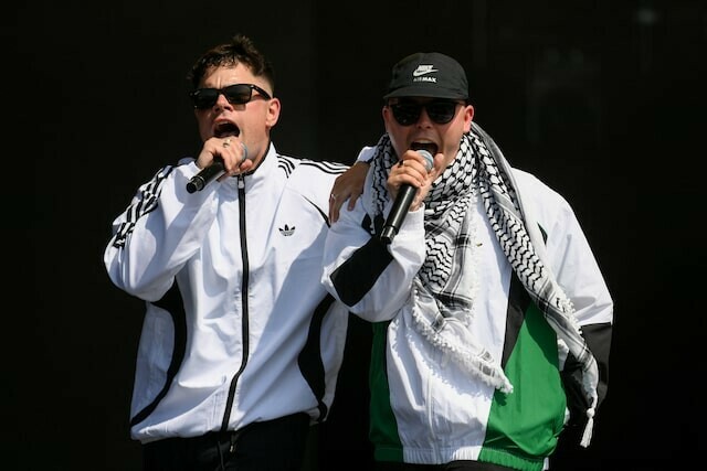 UK police drop ‘terrorism’ probe into Kneecap’s Glastonbury set over ‘insufficient evidence’ UK police drop ‘terrorism’ probe into Kneecap’s Glastonbury set over ‘insufficient evidence’