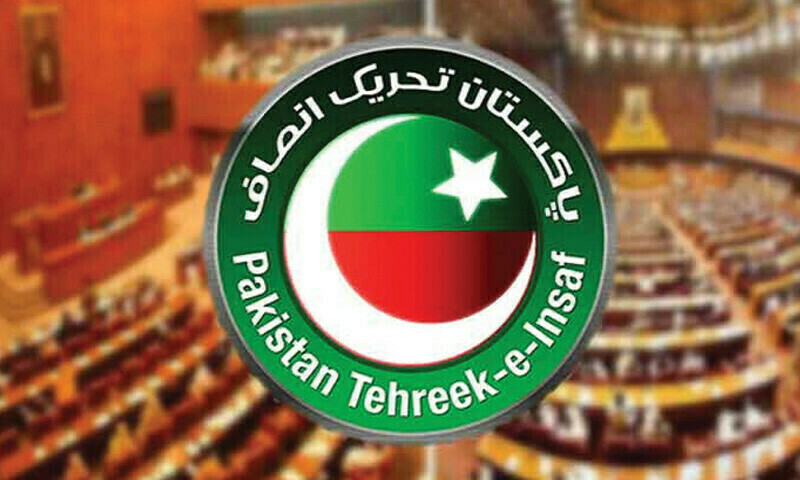 خیبر پختونخوا سے منتخب 5 آزاد سینیٹرز پی ٹی آئی میں شامل