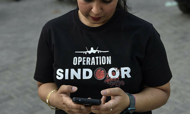 Filmmakers try to cash in on India-Pakistan war