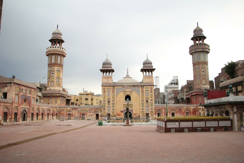 Photographer, model booked for video at Wazir Khan mosque in Lahore
