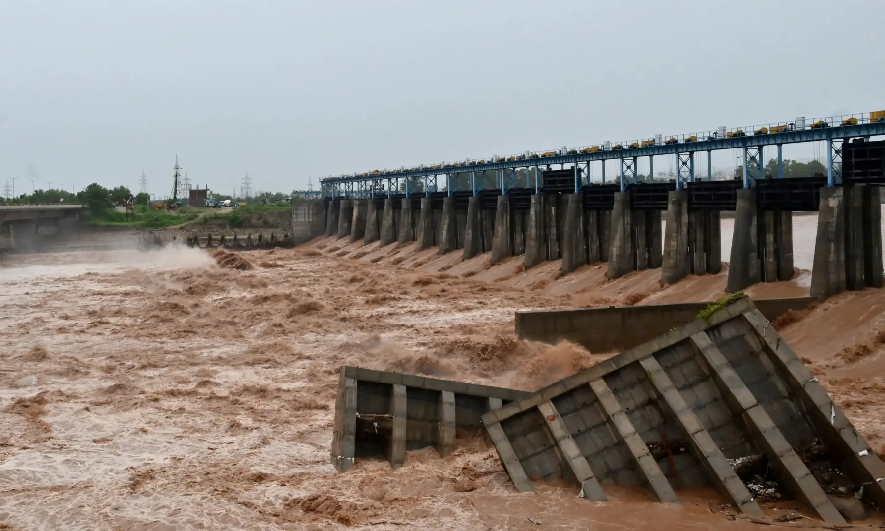 Flooding in Himalayas affecting India and Pakistan