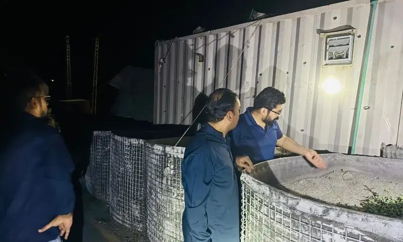 https://i.dawn.com/large/2025/08/29110136aed0be3.webp