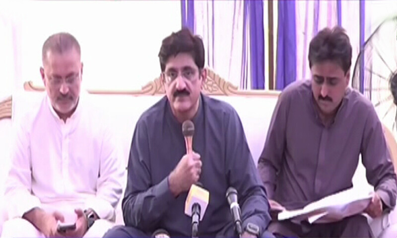  CM Murad addresses the media after visiting Guddu Barrage near Kashmore. &mdash; DawnNewsTV 