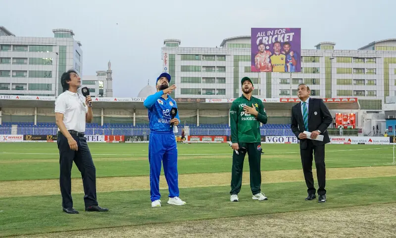 Pakistan win toss, to bat first against Afghanistan in T20 tri-series final