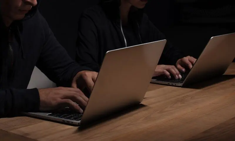   گیمنگ چیٹ رومز کے استعمال سے قانون کی گرفت میں آنے کے امکانات کم ہوتے ہیں  