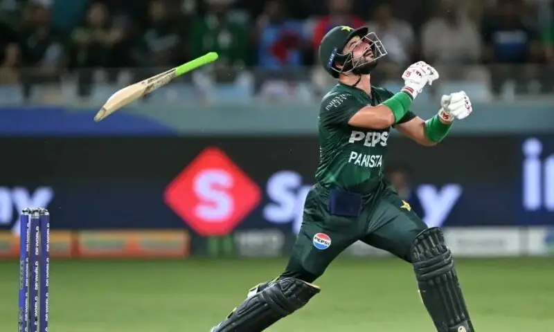 اگر فائنل جیتنا ہے تو پاکستان ٹیم کو اچھی بیٹنگ کرنا ہوگی—تصویر: اے ایف پی