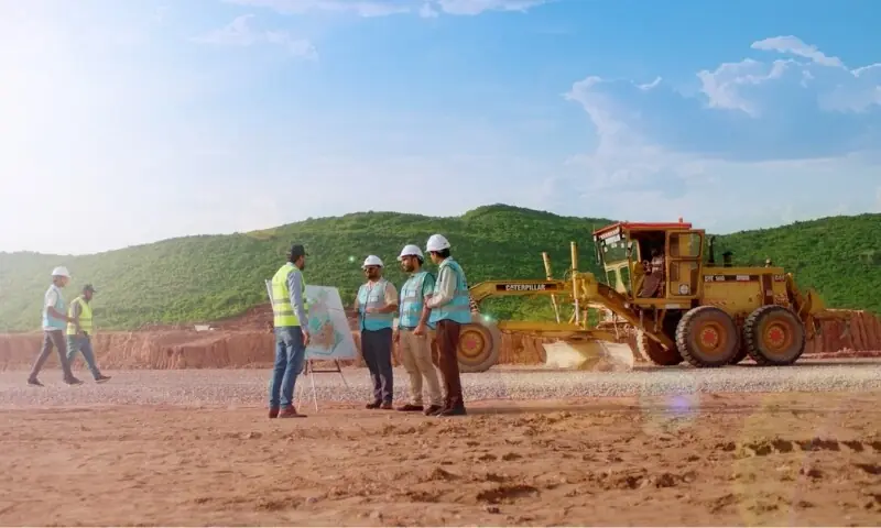 Wide boulevards, landscaped avenues and mixed use zones have been integrated to support residential and commercial activity.