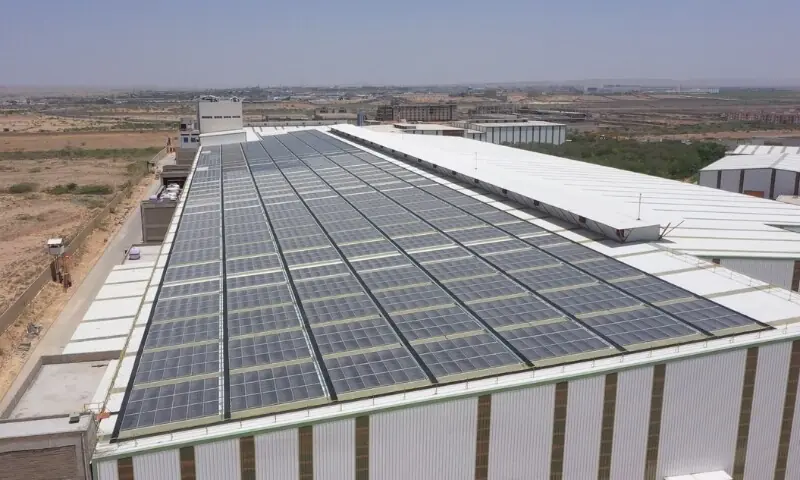To reduce its carbon footprint, the company expanded its on-grid solar power plant to 2.3 MW in 2025.