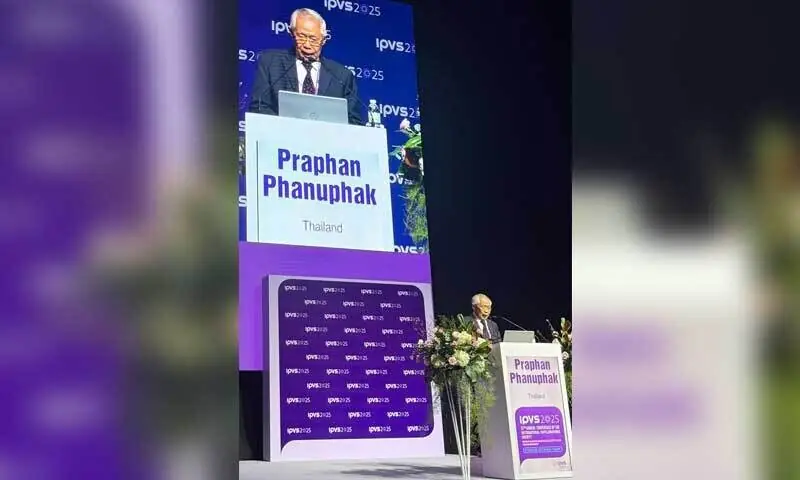 Professor Praphan Phanuphak speaks at the 37th International Papillomavirus Society (IPVS) Conference in Bangkok. — Photo via author