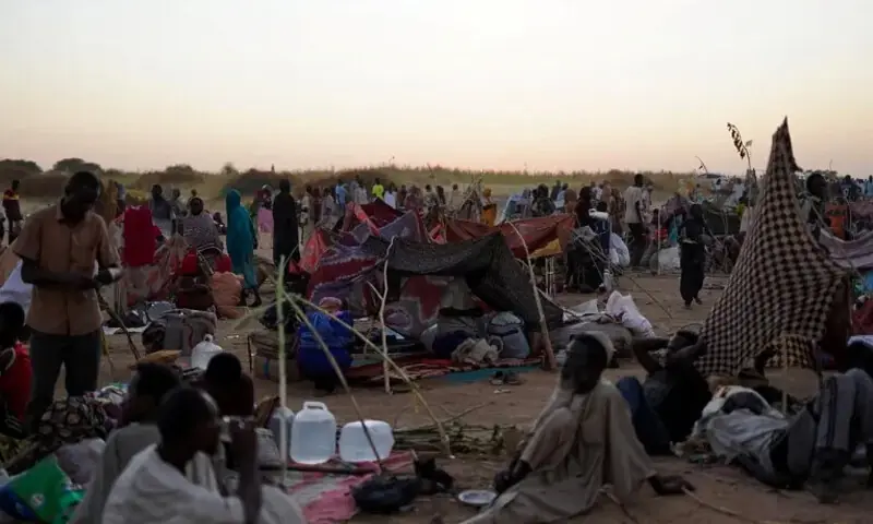 سوڈان کی قیامت خیز جنگ سے فرار کے دوران خاندان بچھڑ گئے، بچے والدین کے سامنے قتل