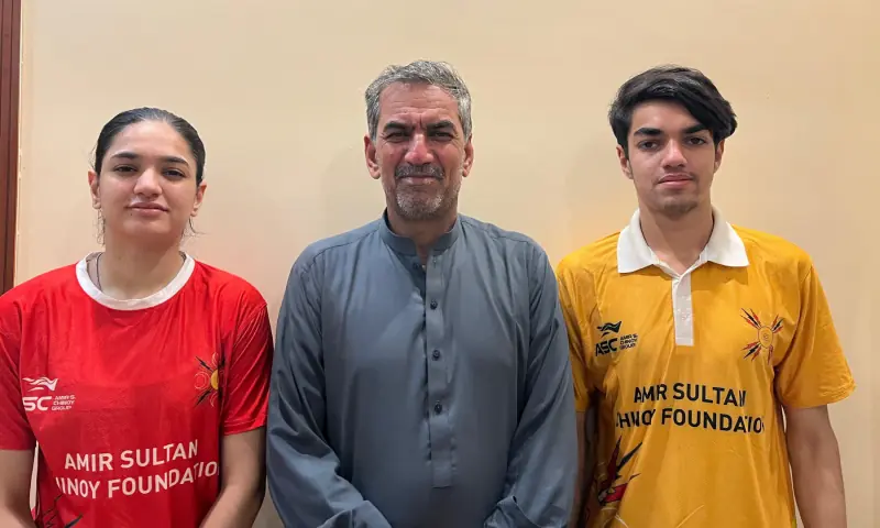 Sana, Sher and Saif at the Koh-e-Noor Hotel in Karachi. — Photo by author