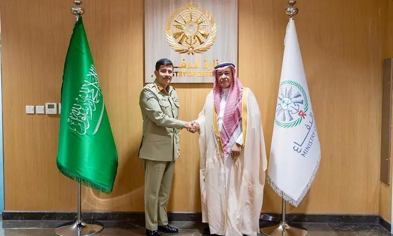Pakistan, Saudi Arabia military leaders discuss advancing mutual defence agreement