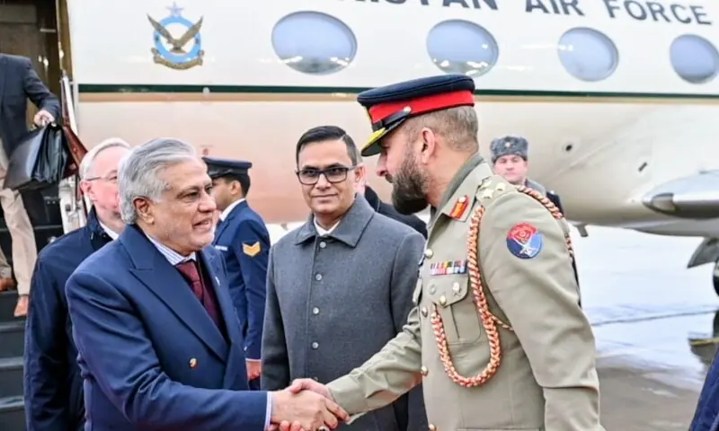 FM Dar arrives in Moscow for Shanghai Cooperation Organisation summit