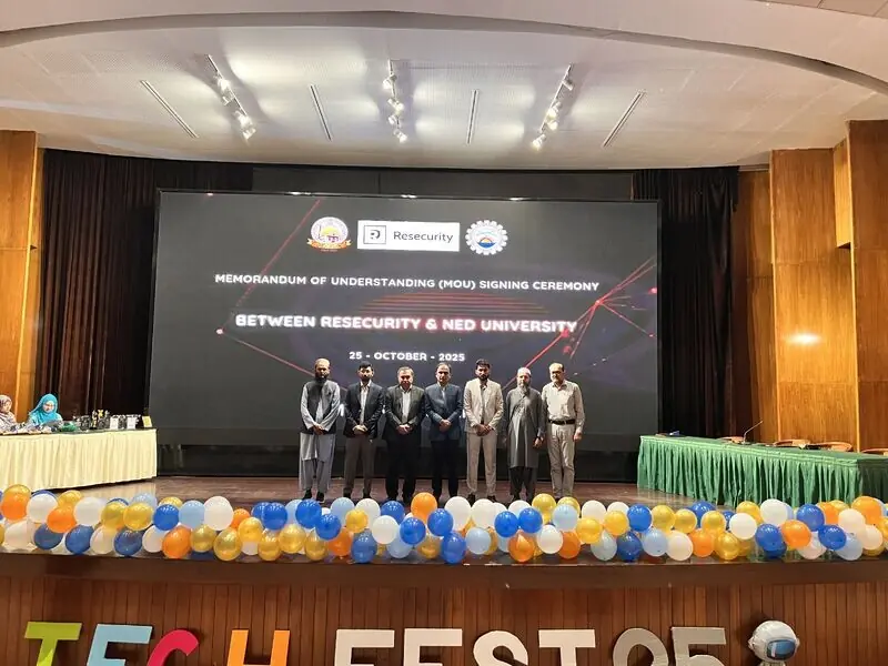 The collaboration aims to bridge the gap between academia and industry.