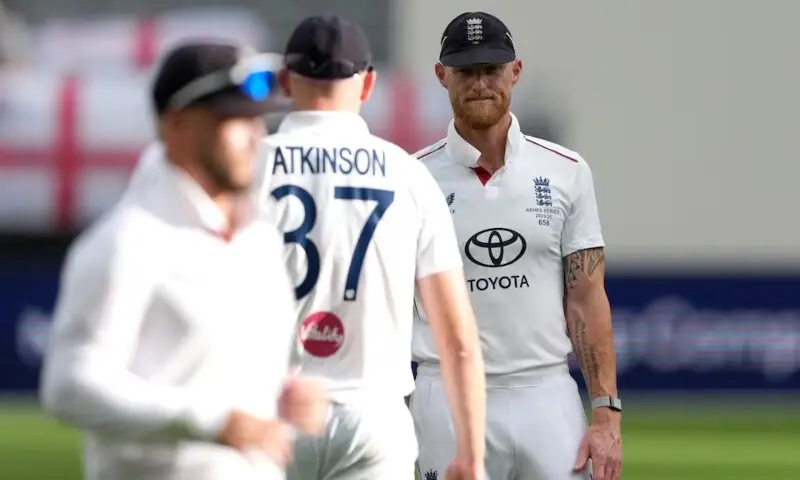  England’s Ben Stokes looks dejected. — Reuters 