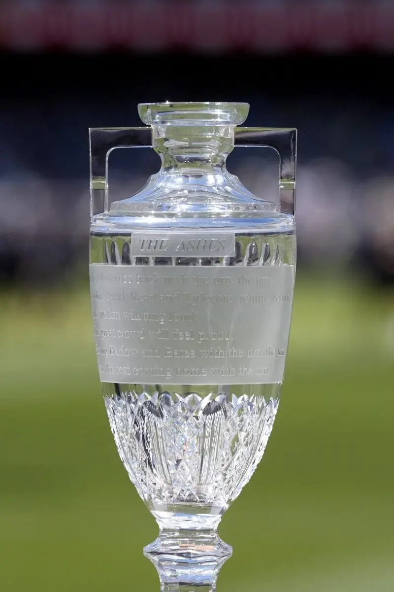 Perth: A hara-kiri in two acts Perth: A hara-kiri in two acts